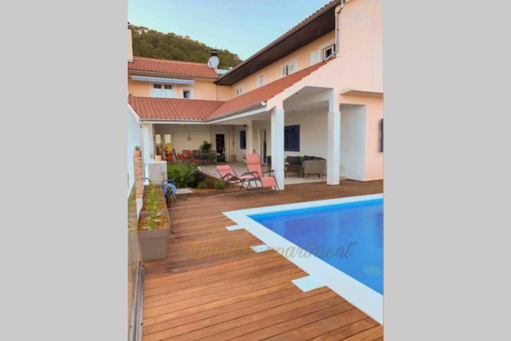 Seaview Pool Apartment-Lumiere, Island Hvar-Gdinj Exterior foto