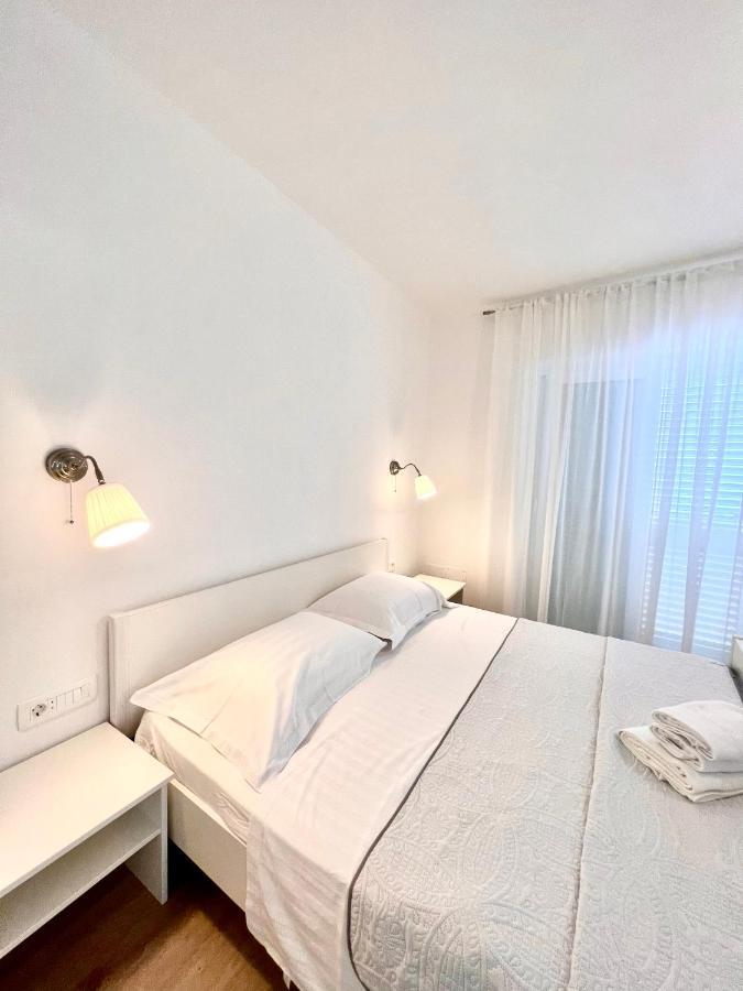 Seaview Pool Apartment-Lumiere, Island Hvar-Gdinj Exterior foto